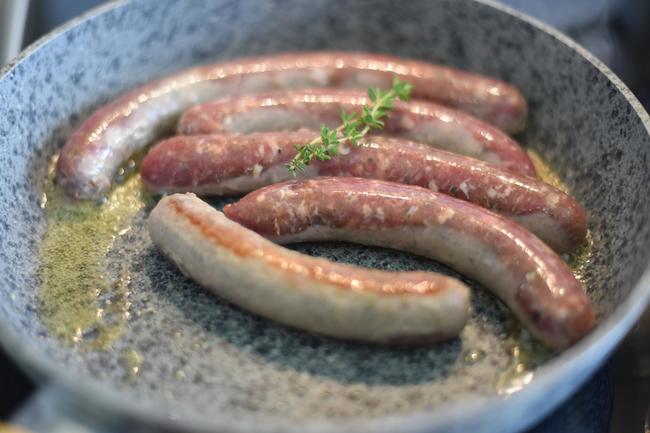 Wildwurst mit Bärlauch