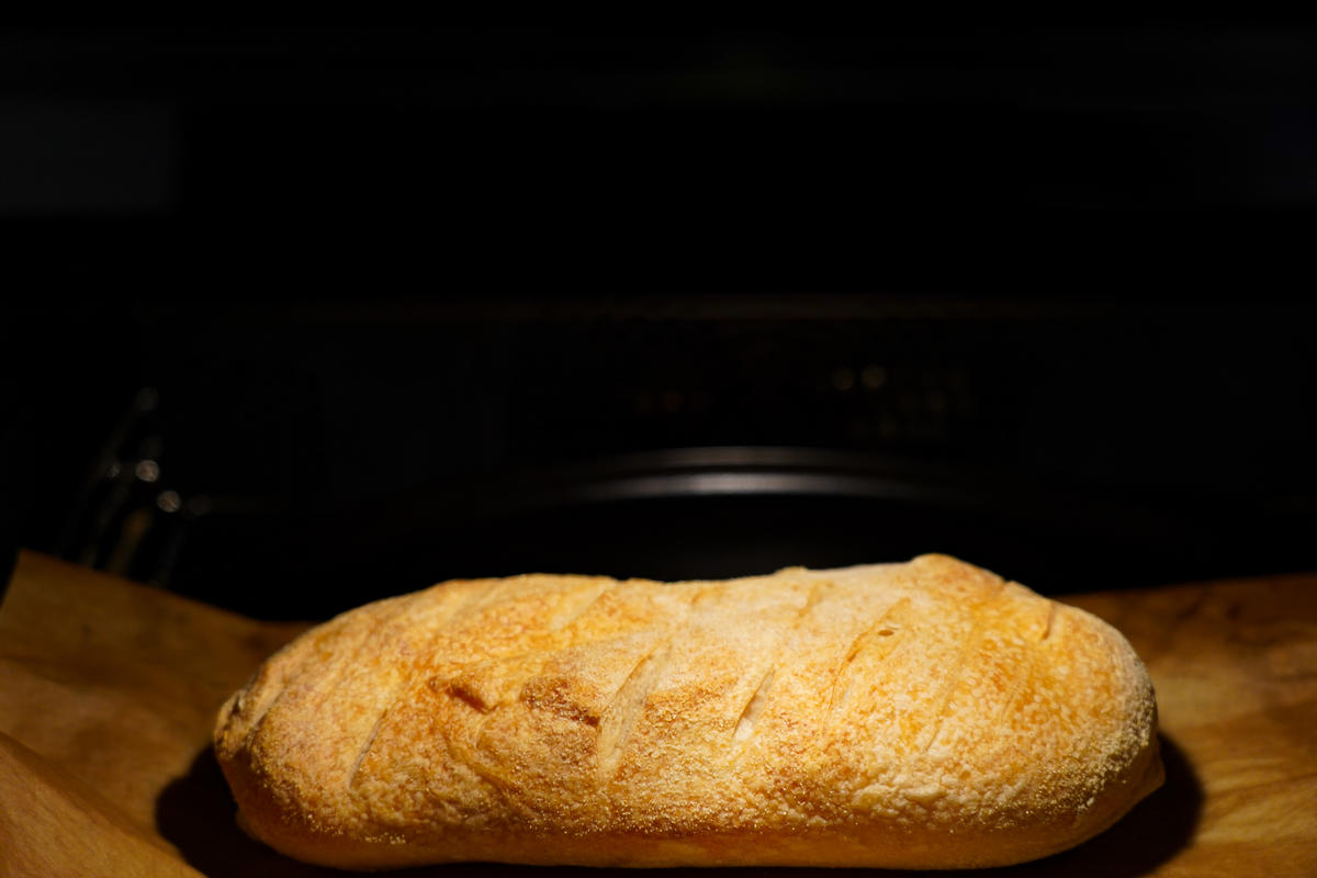 Baguette frisch aufbacken.  (Quelle: Kapuhs/DJV)